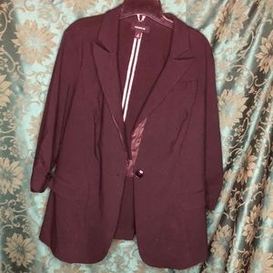 Black Quarter Sleeve Blazer